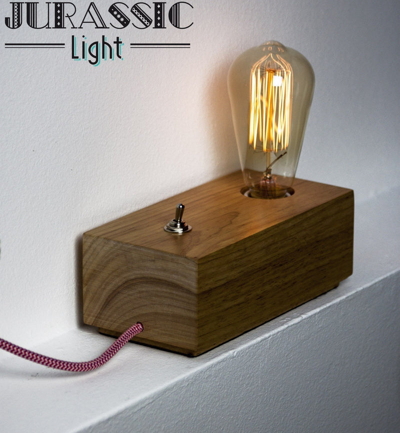 Lampe à poser bloc bois foncé Duffy + ampoule Edison teardrop incluse - Jurassic-Light