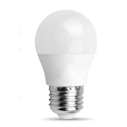 Ampoule LED sphérique G45 à globe opale blanc et culot E27, éteinte, sur fond blanc