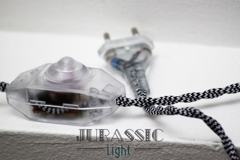 Lampe à poser design en béton biseauté Bezel + ampoule Edison globe incluse - Jurassic-Light