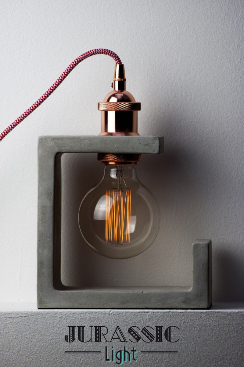 Lampe à poser en béton design Kubic + ampoule Edison globe 30 mm incluse - Jurassic-Light