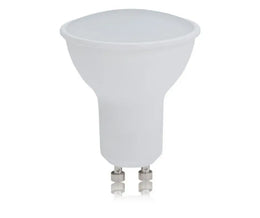 Spot LED GU10 6W à corps blanc et diffuseur opale, deux broches visibles, sur fond blanc